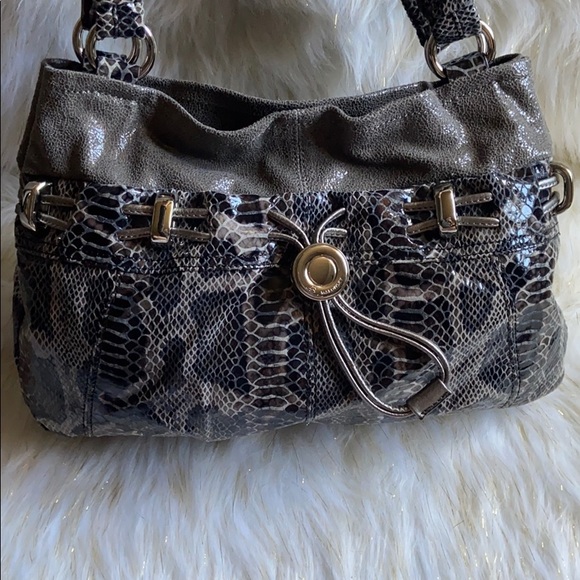 B. Makowsky gray snakeskin print leather purse - Picture 2 of 8